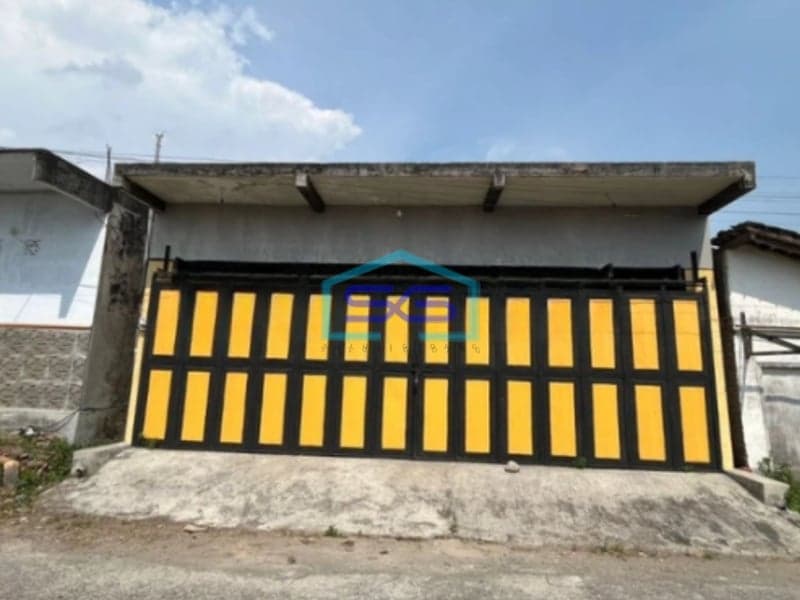 Dijual Ruko Murah 0 Jalan Raya SHM Strategis di Wates Kediri Jawa Timur