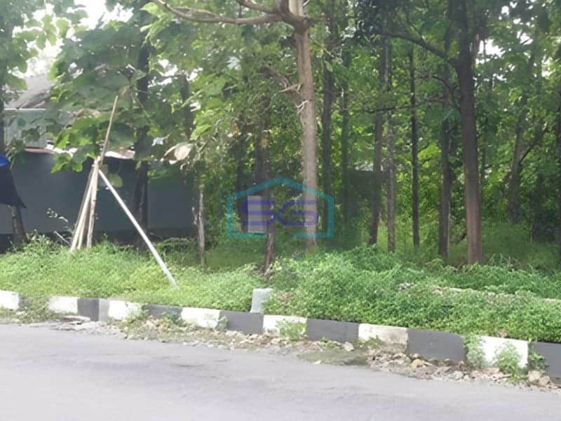 Dijual Tanah di Pinggir Jalan Raya Sleman Yogyakarta LT 2455m2