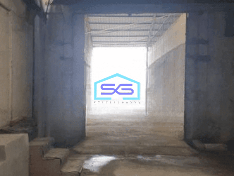 Disewakan Gudang Ada Kantor Luas Bangunan 1700 m² di Rawa Buaya Jakarta Barat