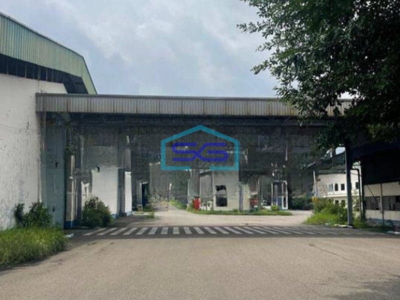 Dijual Pabrik di Karawang Barat Luas Tanah 40000 m²