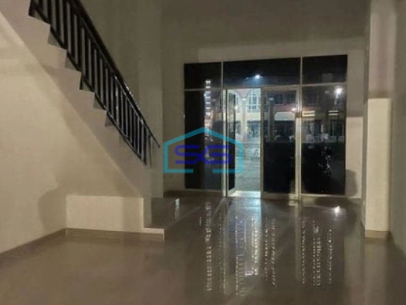 Disewakan Ruko Murah Luas Bangunan 240 m² Lokasi Pantai Indah Kapuk Jakarta Utara