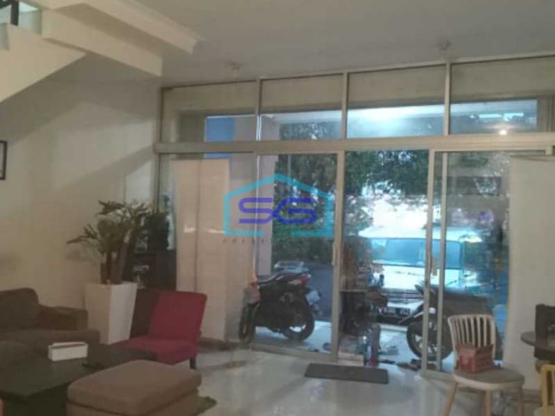 Disewakan Ruko Siap Pakai di Harapan Indah 2 Bekasi Luas Bangunan 140m2