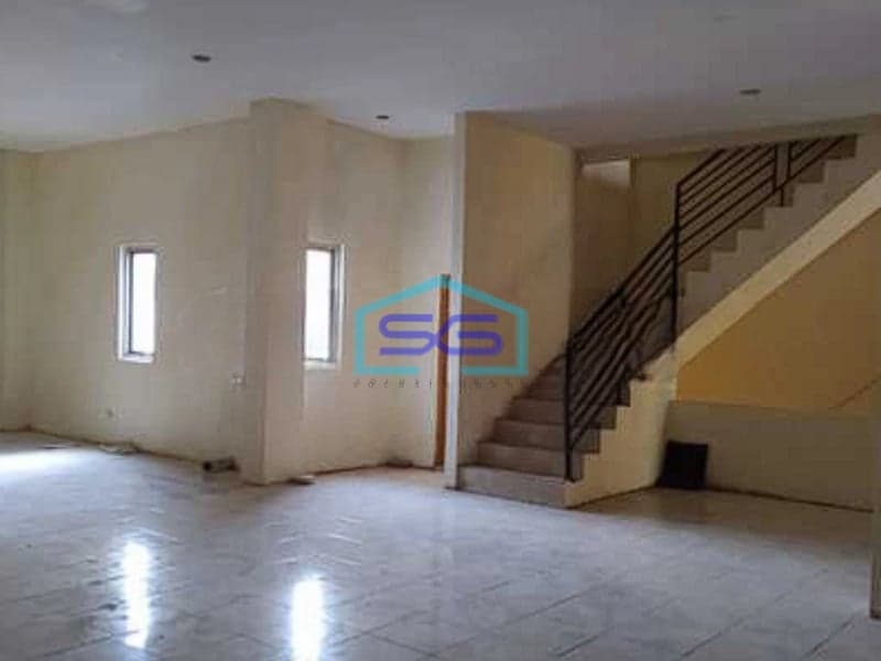 Dijual Murah Ruko Gandeng di Royal Palace Tebet Jakarta Selatan LB 748m2