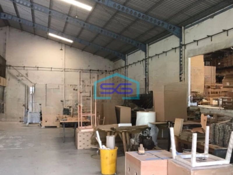 Disewakan Gudang Lokasi Strategis di Semarang Barat Luas Bangunan  1600 m²