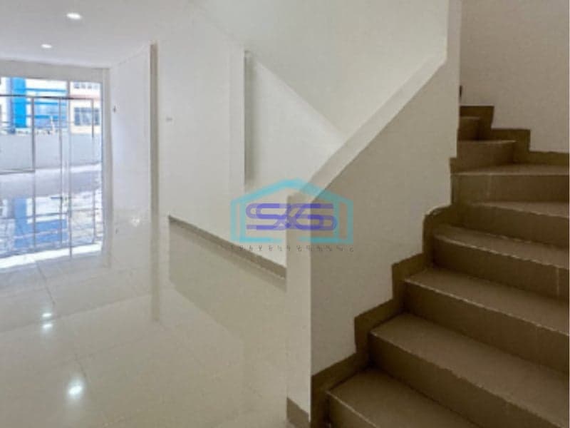 Dijual Ruko Luas Bangunan  324 m²  Lokasi di Tebet Jakarta Selatan