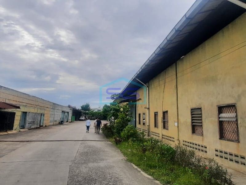 GUDANG DIJUAL DI SEPATAN