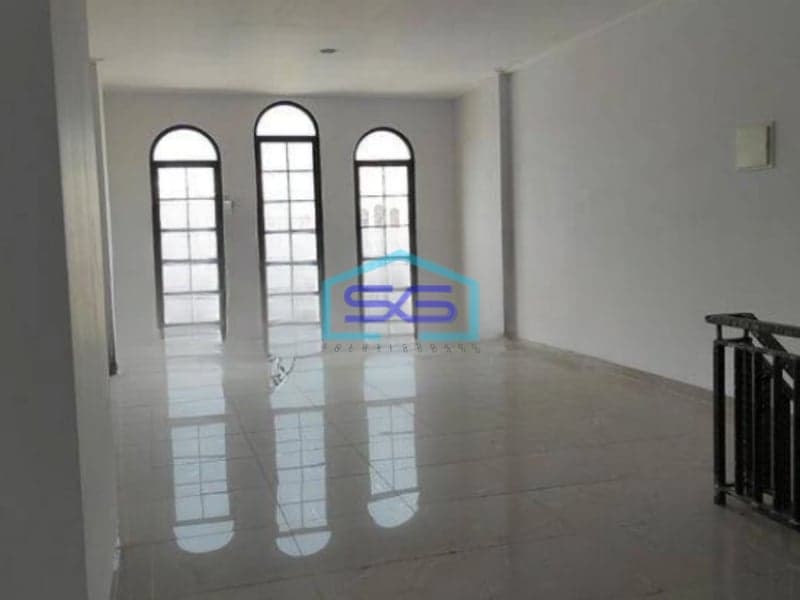 Disewakan Ruko Hook Di Sedayu Cakung Jakarta Timur