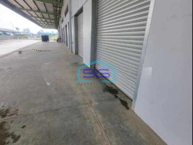 Disewakan Gudang Daan Mogot Tangerang LB 1623m2 Loading Dock Keamanan 24 Jam