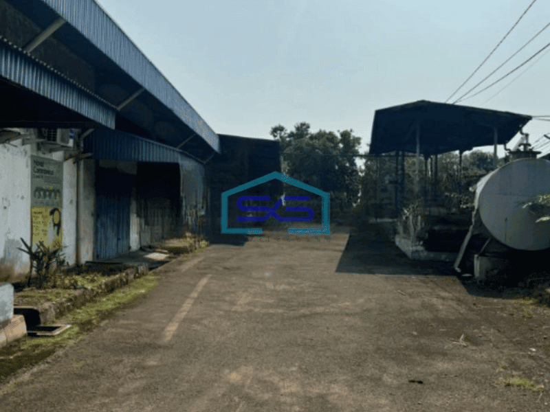 Dijual Gudang di Daan Mogot Tangerang Luas Tanah  4027 m² Ada Kantor