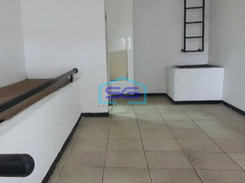 Disewakan Murahh!! Ruko 2 Lantai Siap Pakai, Di Batununggal Bandung LB 117m2