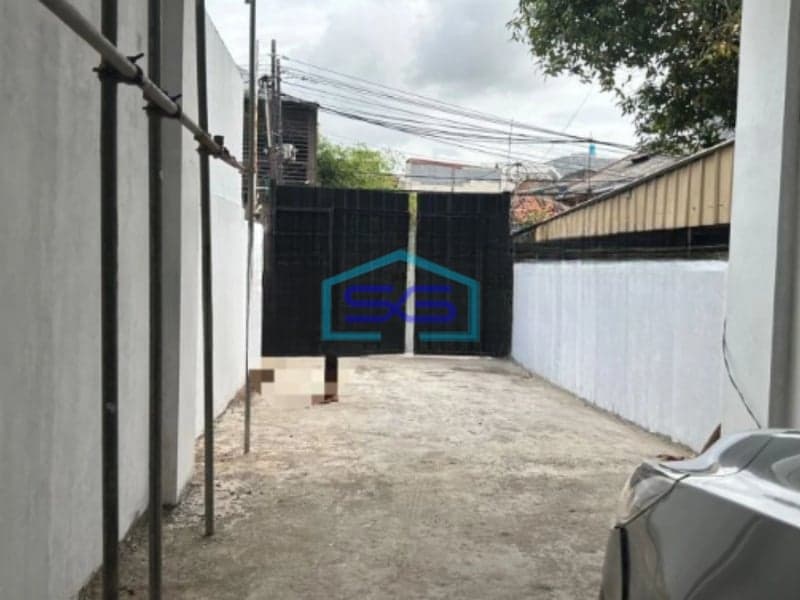 Dijual Ruang Usaha Bangunan Baru Luas Bangunan 700 m² di Jembatan Lima Jakarta Barat