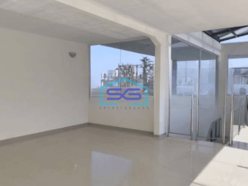 Dijual Kantor 3 Lantai Luas Bangunan 1700 m² Lokasi Surabaya Kota