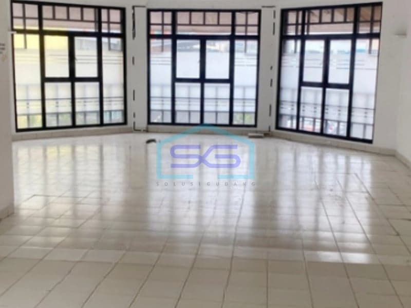 Disewakan Ruko di Daerah Buah Batu, Bandung Luas Bangunan 240m2