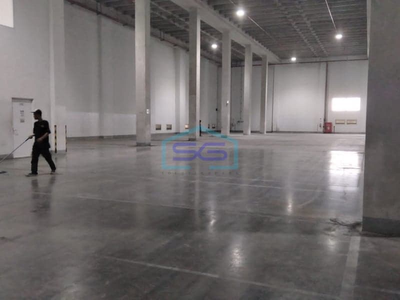 DISEWAKAN GUDANG MODERN LOKASI STRATEGIS DI SURABAYA