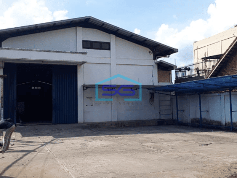 Disewakan Gudang Jumbo Siap Pakai di Arah Bandara SMB II Palembang LT 971m2