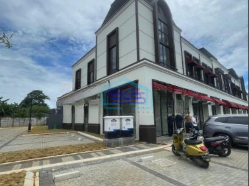 Disewakan Ruko Brand New Hadap Jalan utama di La Valle Citra Garden Serpong, Tangerang Luas Bangunan  161 m²