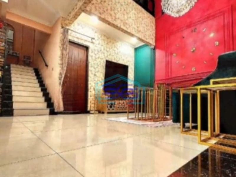 Dijual Ruang Usaha Ex Cafe Resto di Jatipadang, Jakarta Selatan Luas Bangunan  1000 m²