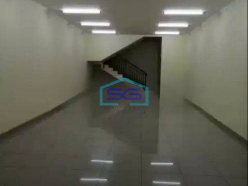 Disewakan Ruko Siap Huni Lokasi Strategis Di Buah Batu Bandung LB 300m2