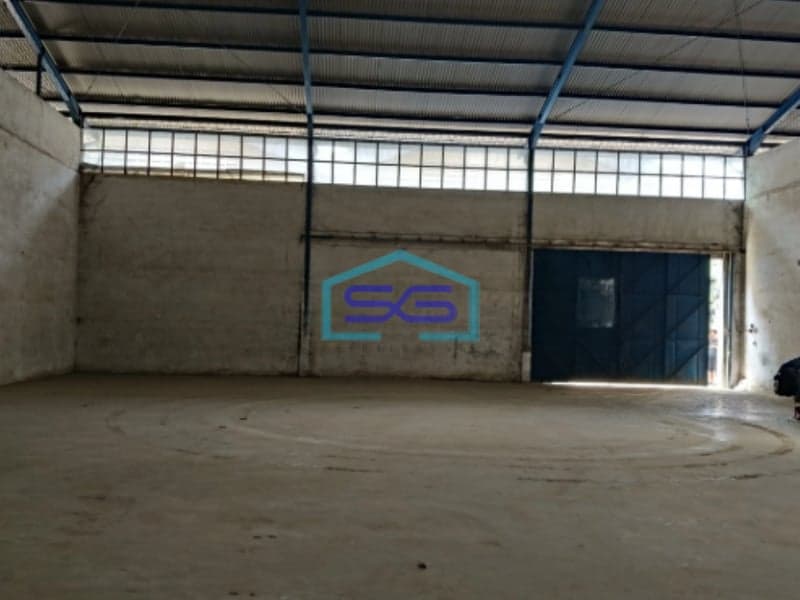 Disewakan Gudang Area Holis Dekat Tol Pasir Koja Bandung Akses Container 40 ft LT 5000m2