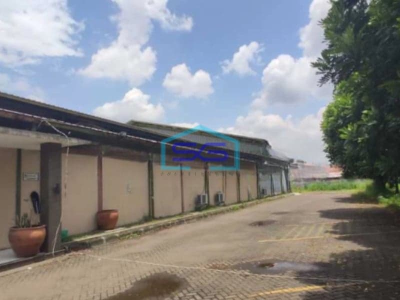 DiJual Tanah Bonus Gudang Di Soekarno Hatta Bandung Luas Tanah 8200 m²