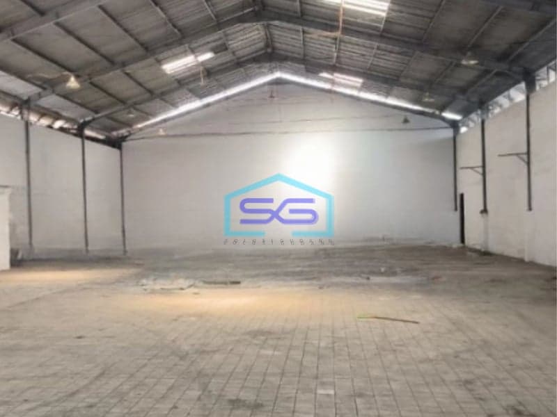 Disewakan Gudang Luas Tanah 1100 m² Lokasi Bebas Banjir Siap Huni di Tangerang
