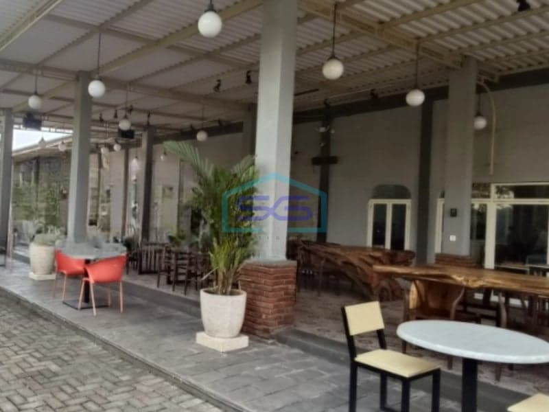 Disewakan Ruang Usaha Luas Bangunan 600 m² Lokasi Bebas Banjir di Sidoarjo