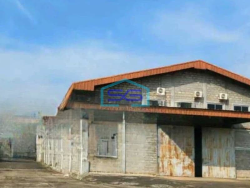Dijual Gudang Akses Container 40 Feet Luas Bangunan  3000 m² Lokasi Legok Tangerang