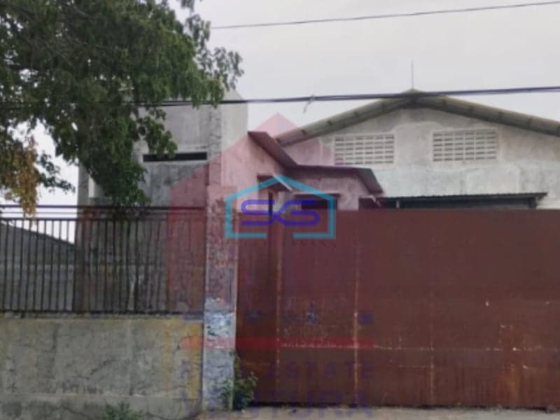 Dijual Gudang Akses Container 40 Feet Luas Bangunan 1000 m² Lokasi Gresik Jawa Timur