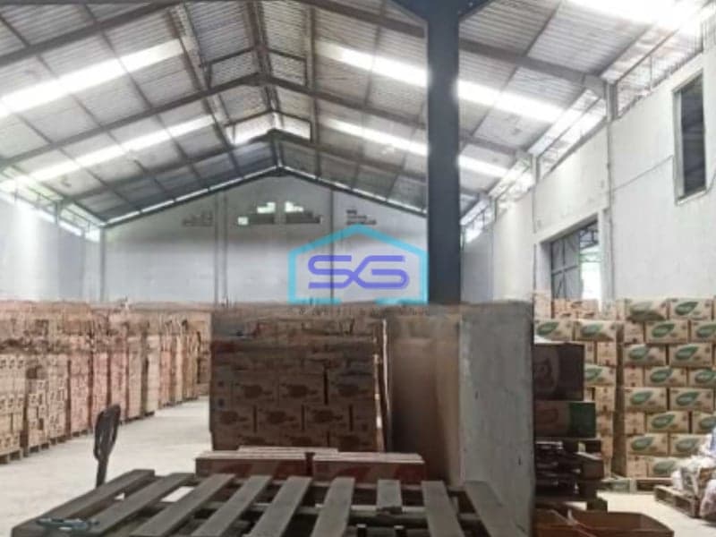 Disewakan Gudang Siap Pakai Luas Tanah  1700 m² Lokasi di Cengkareng Jakarta Barat