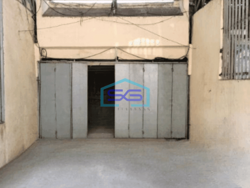 Disewakan Ruko Lokasi Strategis di Pejagalan Raya Sederet Pasar Penjaringan Jakarta Utara Luas Bangunan  240 m²