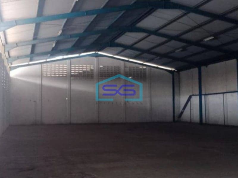 Disewakan Gudang Siap Pakai Bersih Di mainroad Kiaracondong Bandung