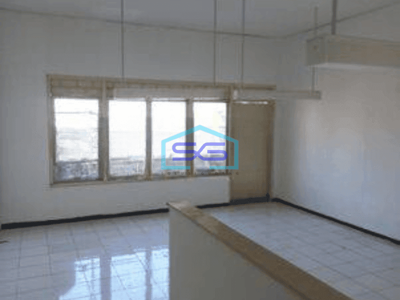 Disewa Ruko 4 Lantai Siap Huni Semi Furnish Raya Kedung Doro Surabaya