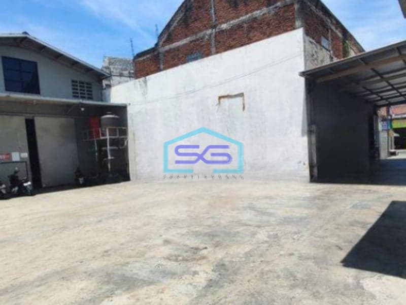 Disewakan Ruang Usaha di Sukamenak Bandung SHM LT 400m2