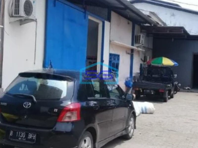 Dijual Hitung Tanah ! Gudang + Office di Jln Raya Bayur Tangerang Luas Tanah 1800m2