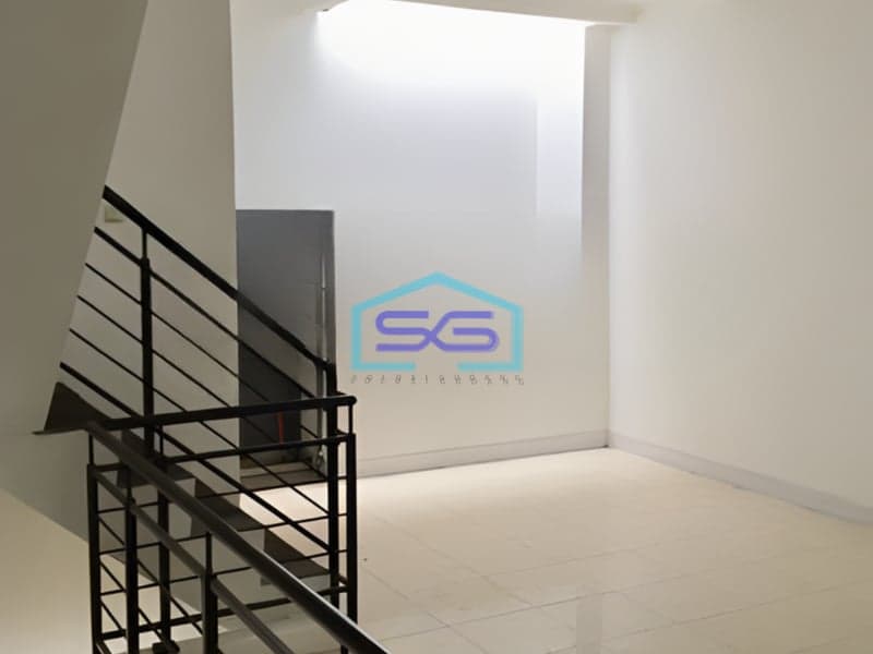 Dijual Ruko 2 Lantai Luas Bangunan Lokasi Bebas Banjir di Harapan indah Bekasi