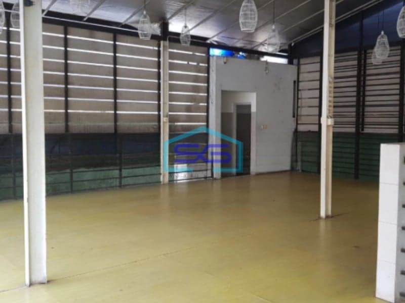 Dijual Ruko Strategis Di Keprabon Dekat Jalan Slamet Riyadi Solo LB 260m2