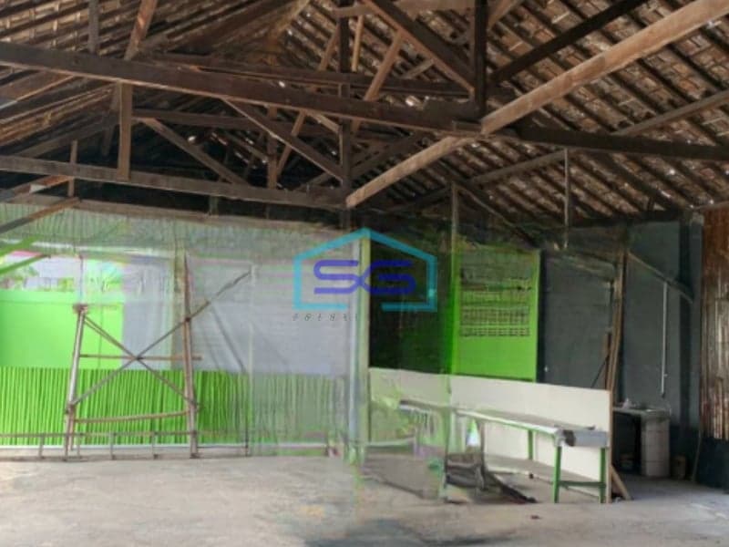 Disewakan Gudang Ada Kantor Luas Bangunan 700 m² Lokasi Strategis di Mantrijeron Yogyakarta