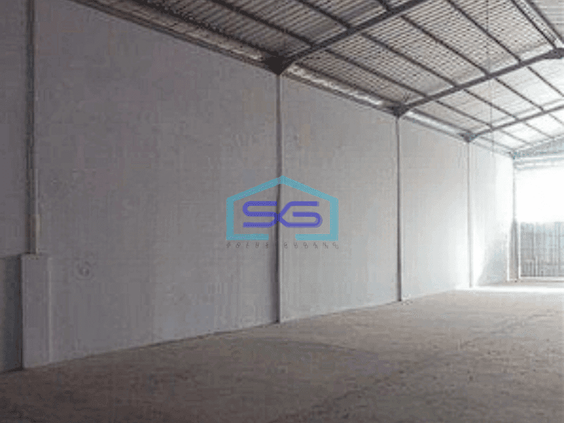 Disewakan Pabrik Baru Parkiran Luas Lokasi di Cikarang Timur Bekasi LT 495m2