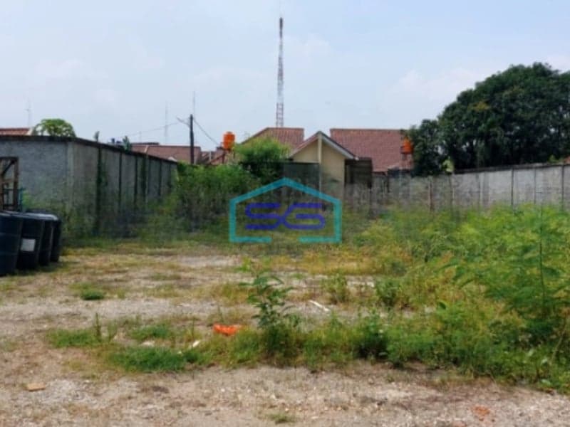 Dijual Gudang Murah Akses Container 40 Feet Luas Bangunan 1000 m² Lokasi Karang Tengah Tangerang