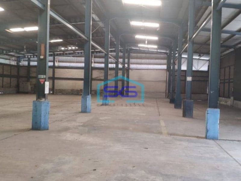 Dijual Murah Gudang di Pulo Gadung Jakarta Timur LT 6445 M2 Dalam Kawasan Jiep