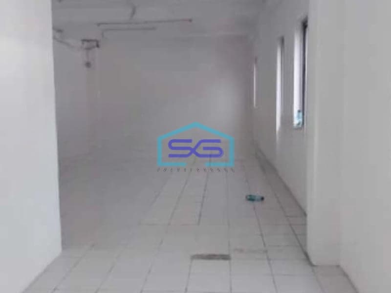 Dijual Gudang Ada Kantor Luas Tanah  162 m² Lokasi Bebas Banjir di Jakarta Utara