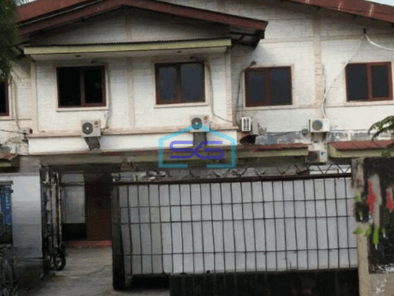 Dijual Gudang Bebas Banjir Luas Bangunan 500 m² Lokasi Strategis di Kebon Jeruk Jakarta Barat
