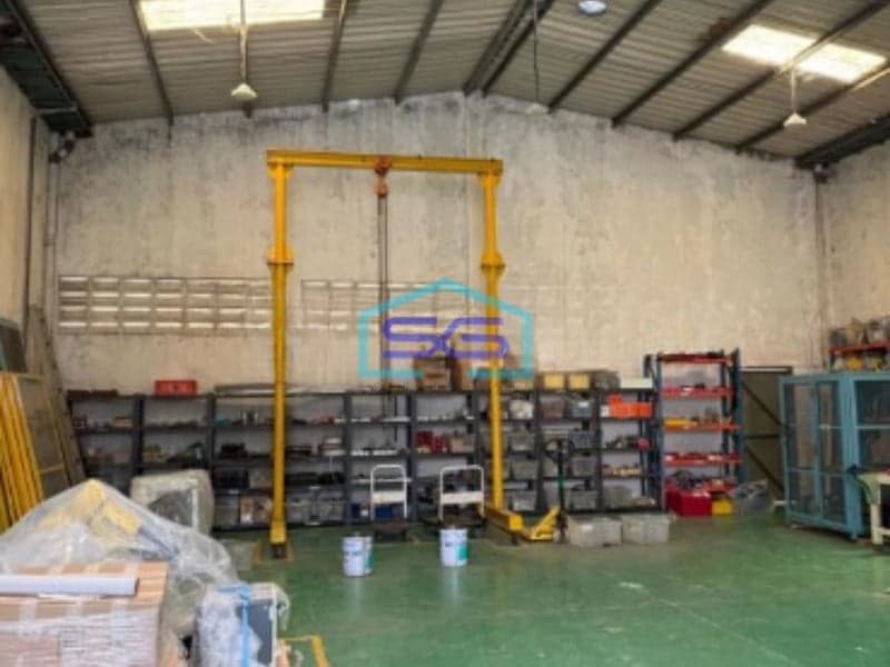 Dijual Gudang atau Pabrik di Bizpark Jababeka Bekasi Luas Tanah 642m2