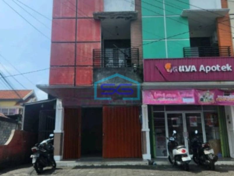 Disewakan Ruko Banyumanik Strategis, Siap Cari Cuan, Jalan Raya Karangrejo, Kota Semarang Luas Bangunan  220 m²
