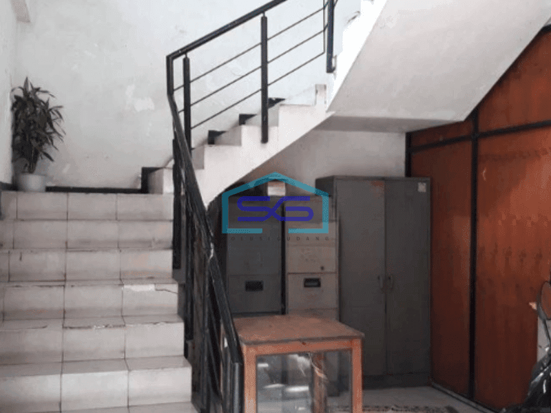 Dijual Ruang Usaha Bagus Strategis Di Jalan Surya Sumantri Bandung