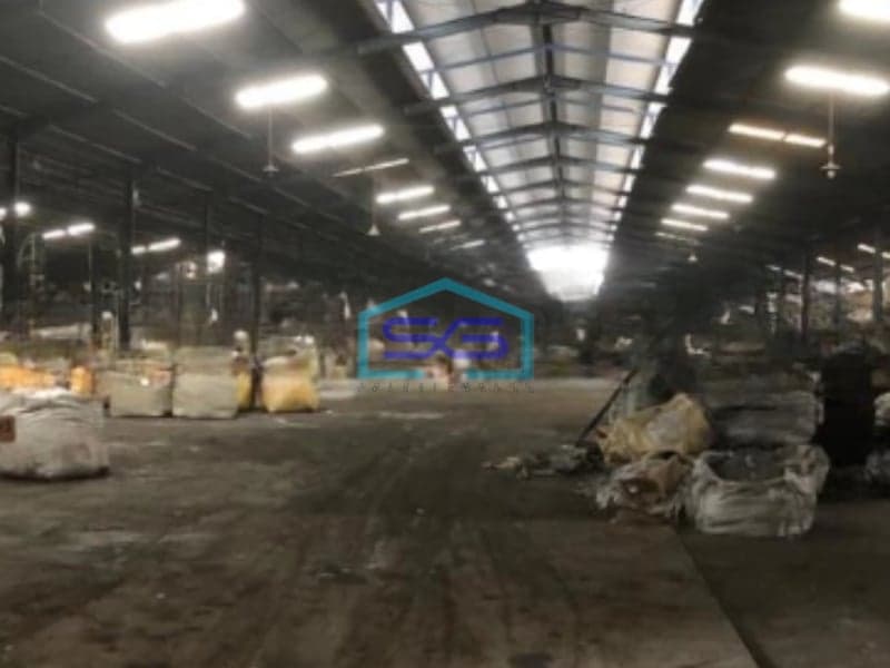 Dijual Pabrik Akses Container 40 Feet Luas Bangunan  16500 m² Lokasi di Cikupa Tangerang