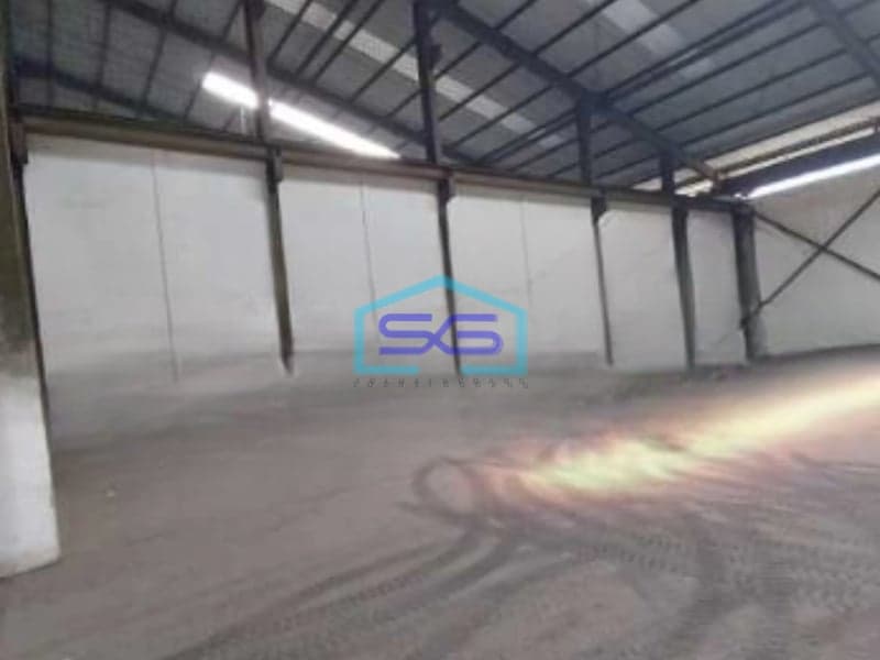 Disewakan Gudang Luas Bangunan  143 m² Akses Container 40 Feet di Jurumudi Tangerang