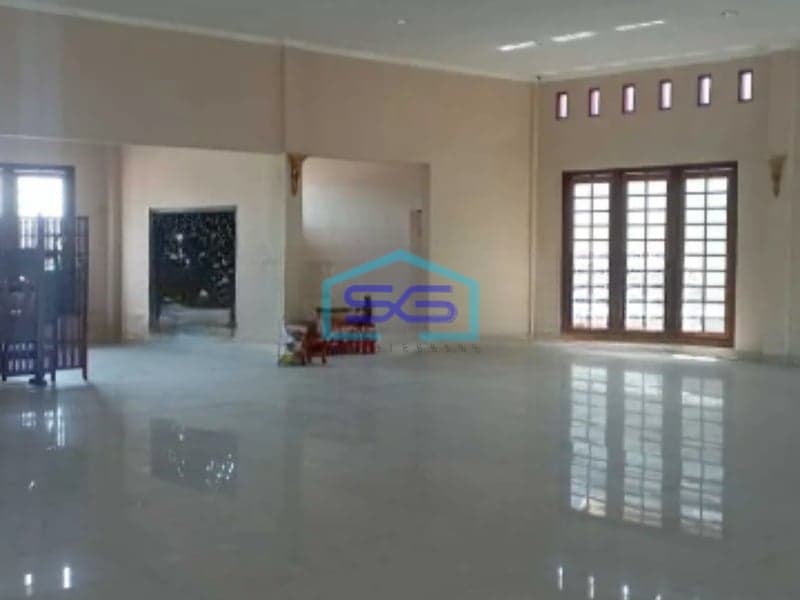 Disewakan Ruko 2 Lantai Di Tirtonirmolo Kasihan Bantul Jogja Luas Bangunan 832 m²