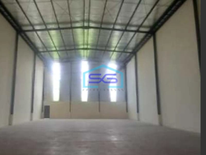 Disewakan Pabrik Luas Tanah 837 m² Lokasi Bebas Banjir di Cikarang