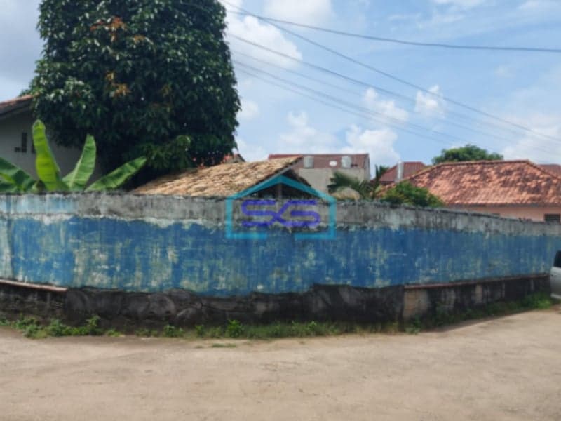 Dijual Tanah Luas Bonus Bangunan di Jl Kelapa Puyuh 1 Palembang LT 2000m2